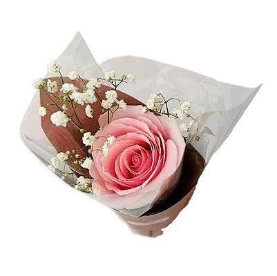 Fresh Pink Roses and Bouquet – image 3