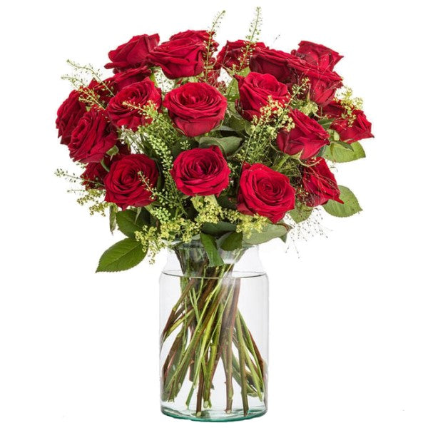 Fresh Red Roses and Bouquet – image 1